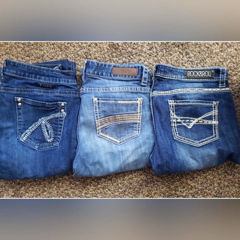 30x34 Rock and Roll  Jean Lot